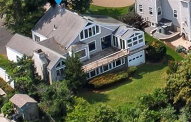 56 Prospect Hill Dr, Weymouth, MA 02191