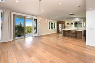 1516 Pleasant Hill Rd, Lafayette, CA 94549