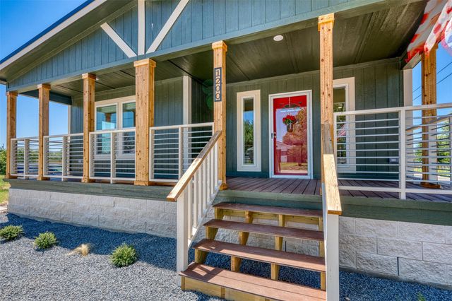 1200 E Green ST, Llano, TX 78643
