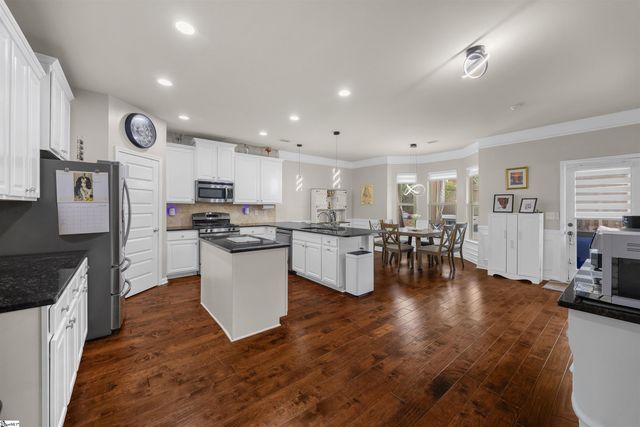 512 Meadowseed Court, Lyman, SC 29365