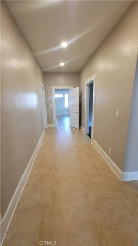 324 E Walnut, Santa Ana, CA 92701