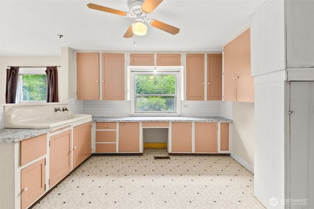 4711 Johnson Point Road NE, Olympia, WA 98516
