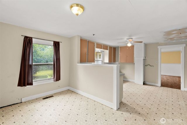 4711 Johnson Point Road NE, Olympia, WA 98516