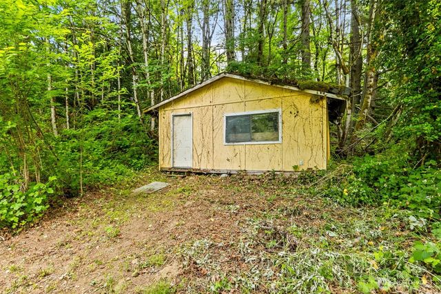 4711 Johnson Point Road NE, Olympia, WA 98516