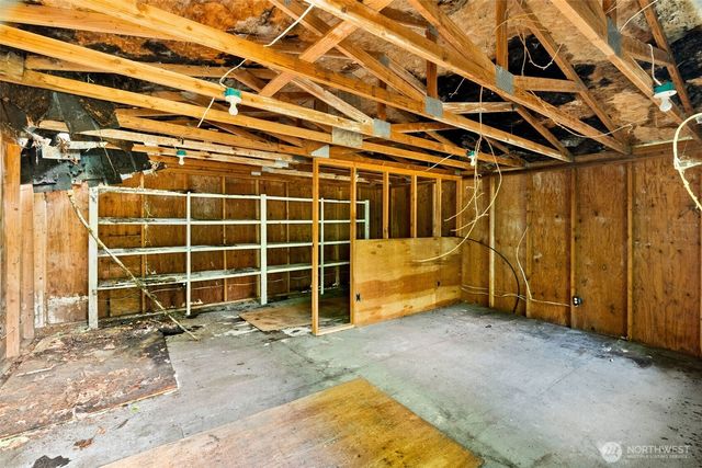 4711 Johnson Point Road NE, Olympia, WA 98516
