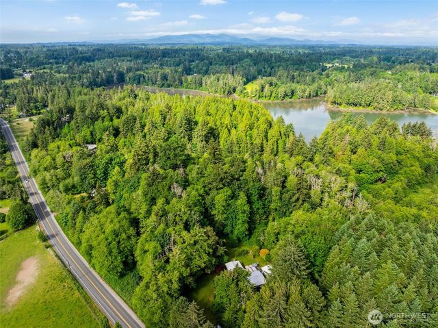 4711 Johnson Point Road NE, Olympia, WA 98516