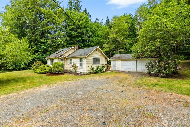 4711 Johnson Point Road NE, Olympia, WA 98516