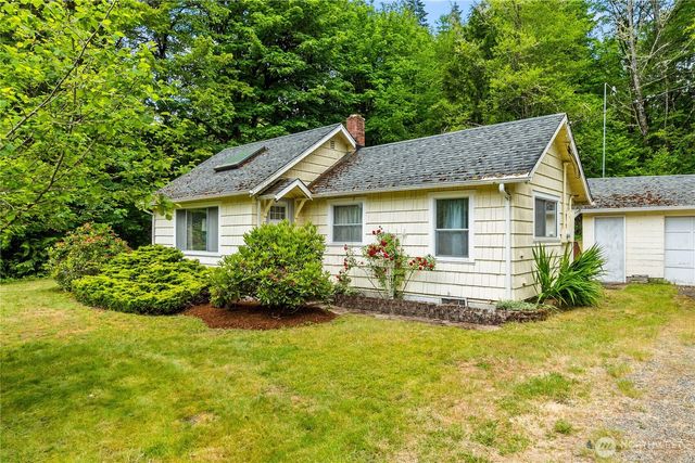 4711 Johnson Point Road NE, Olympia, WA 98516
