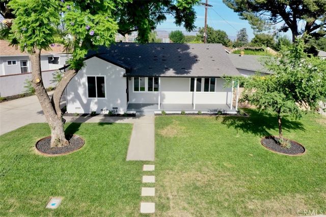 14534 Sayre St, Sylmar, CA 91342