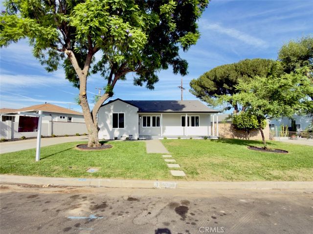 14534 Sayre St, Sylmar, CA 91342