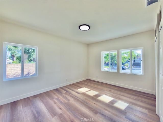 14534 Sayre St, Sylmar, CA 91342