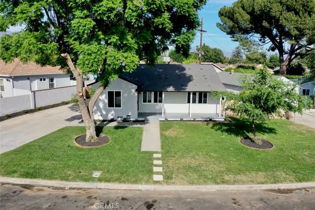 14534 Sayre St, Sylmar, CA 91342