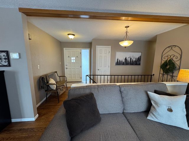 21824 Douglas Avenue, Albert Lea, MN 56007