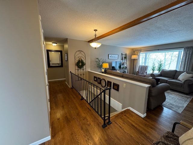 21824 Douglas Avenue, Albert Lea, MN 56007