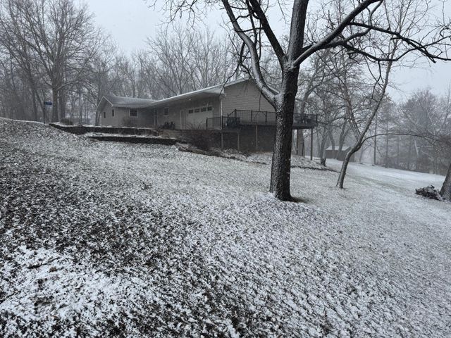 21824 Douglas Avenue, Albert Lea, MN 56007