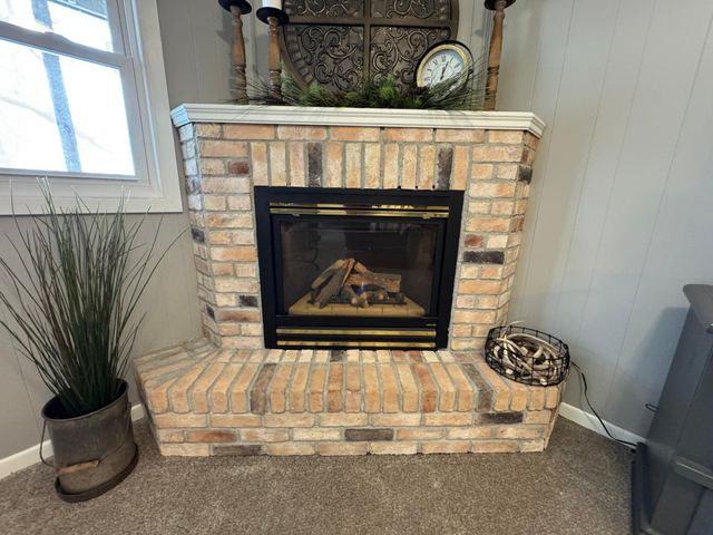 21824 Douglas Avenue, Albert Lea, MN 56007