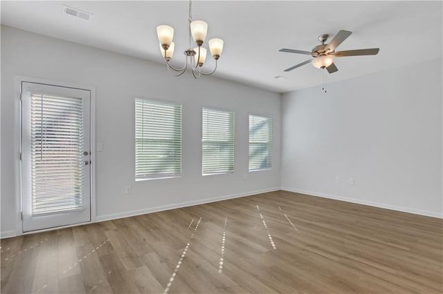 102 Jaxton Street, Hoschton, GA 30548