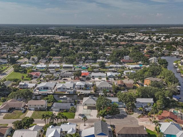 4212 3RD AVENUE NE, Bradenton, FL 34208