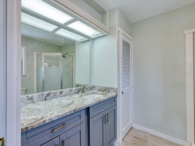 4212 3RD AVENUE NE, Bradenton, FL 34208