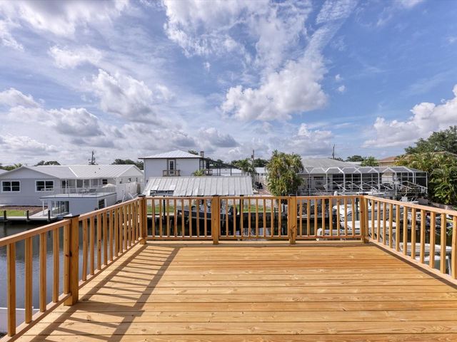 4212 3RD AVENUE NE, Bradenton, FL 34208