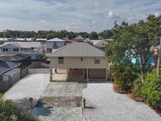 4212 3RD AVENUE NE, Bradenton, FL 34208