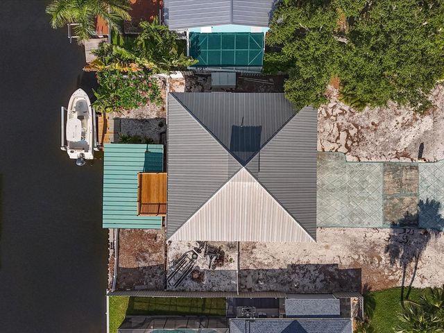 4212 3RD AVENUE NE, Bradenton, FL 34208