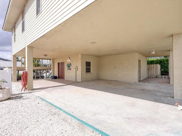 4212 3RD AVENUE NE, Bradenton, FL 34208