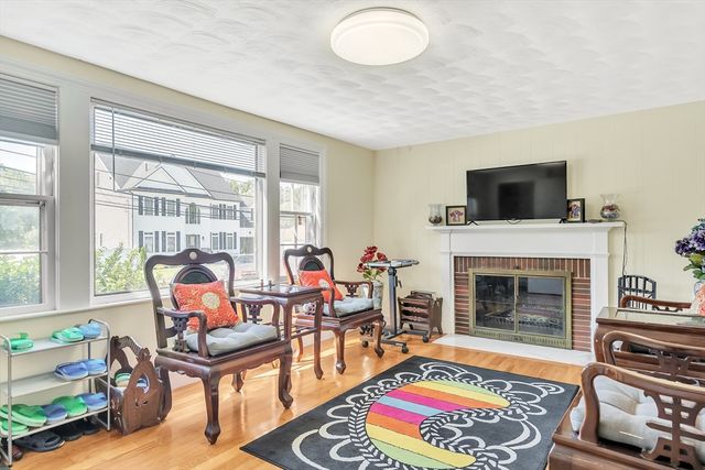 192 Lexington Street, Woburn, MA 01801