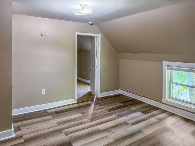 319 W Saginaw Street, St Louis, MI 48880