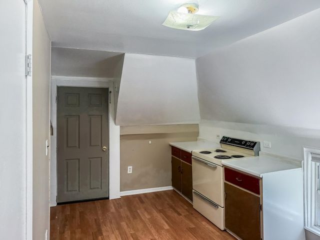 319 W Saginaw Street, St Louis, MI 48880