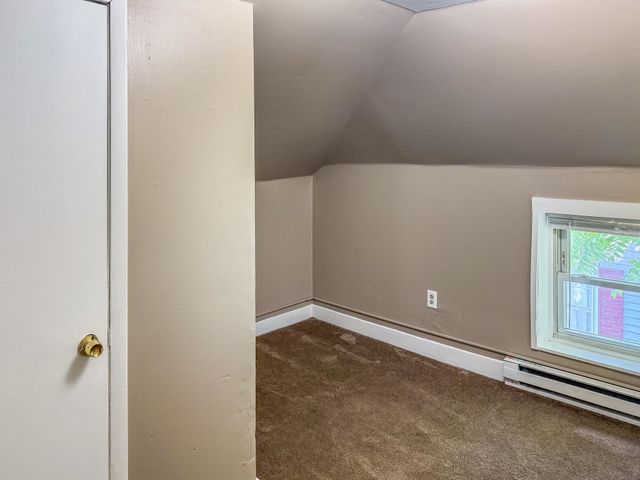 319 W Saginaw Street, St Louis, MI 48880