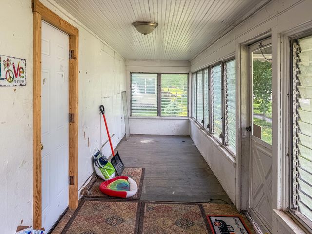 319 W Saginaw Street, St Louis, MI 48880