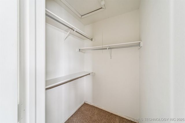 5613 S Juniper Avenue, Broken Arrow, OK 74011