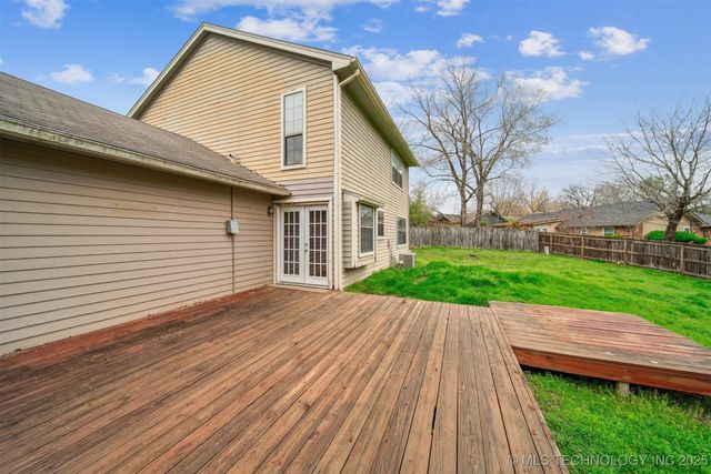 5613 S Juniper Avenue, Broken Arrow, OK 74011