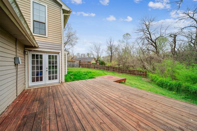 5613 S Juniper Avenue, Broken Arrow, OK 74011