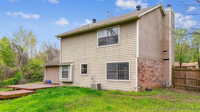 5613 S Juniper Avenue, Broken Arrow, OK 74011