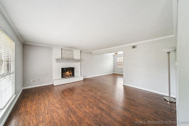 5613 S Juniper Avenue, Broken Arrow, OK 74011