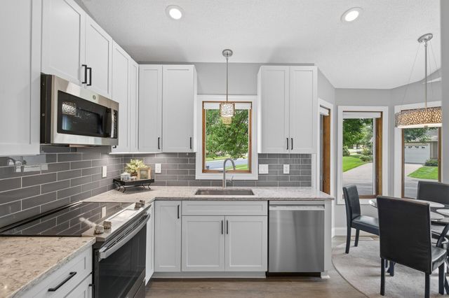 1001 E Travelers Trail, Burnsville, MN 55337