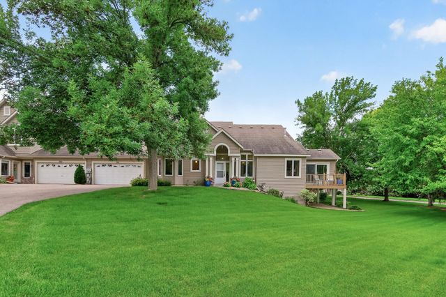 1001 E Travelers Trail, Burnsville, MN 55337