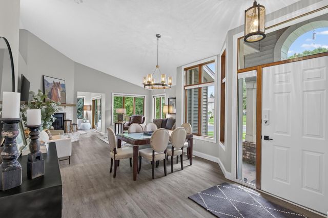 1001 E Travelers Trail, Burnsville, MN 55337