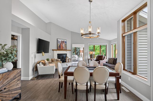 1001 E Travelers Trail, Burnsville, MN 55337
