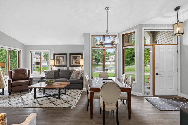 1001 E Travelers Trail, Burnsville, MN 55337