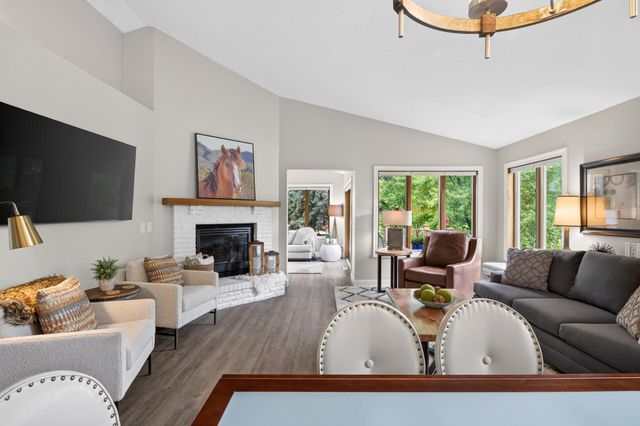 1001 E Travelers Trail, Burnsville, MN 55337