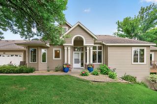 1001 E Travelers Trail, Burnsville, MN 55337