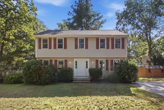 49 School St, Tewksbury, MA 01876
