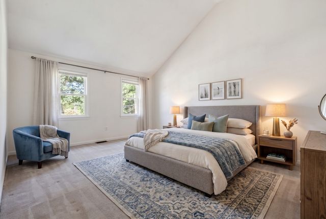 49 School St, Tewksbury, MA 01876