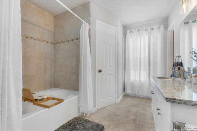 754 Cypresshill, San Antonio, TX 78245