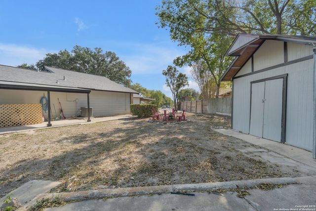 754 Cypresshill, San Antonio, TX 78245