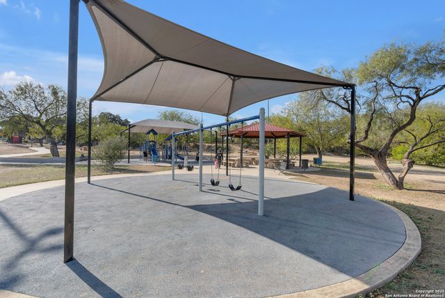 754 Cypresshill, San Antonio, TX 78245