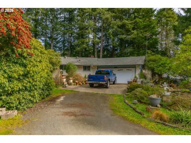 95048 TIMBER PARK Ln, Coos Bay, OR 97420